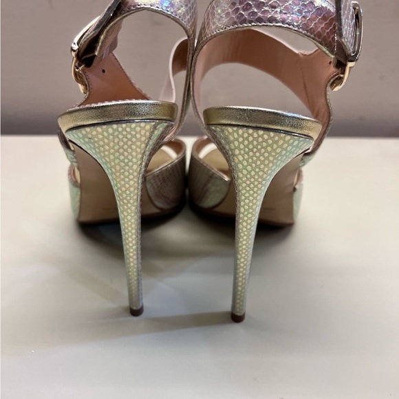 Marino Fabiani MADE IN ITALY LEATHER  Women's Gold and Cream Heels - Picture 2 of 10